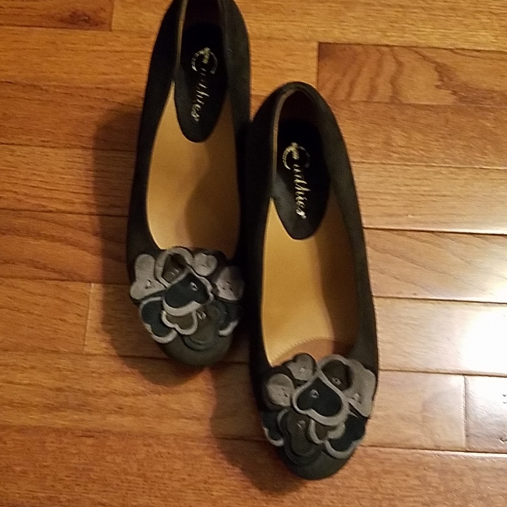 Women's Shoes